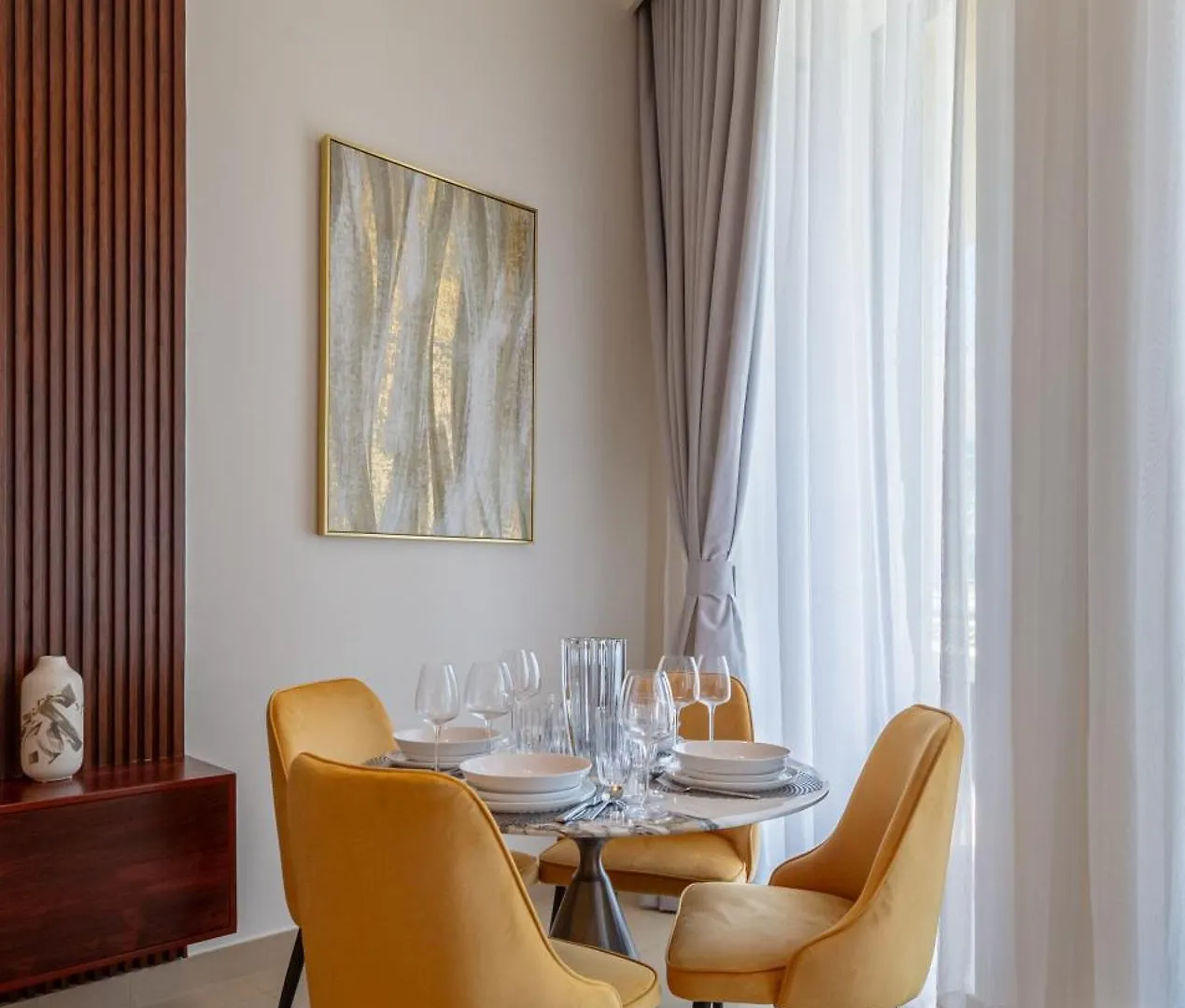 Dubai Mall Direct Access Apartment - Burj Vista 0*,