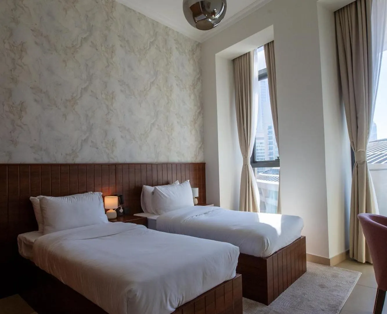 Dubai Mall Direct Access Apartment - Burj Vista