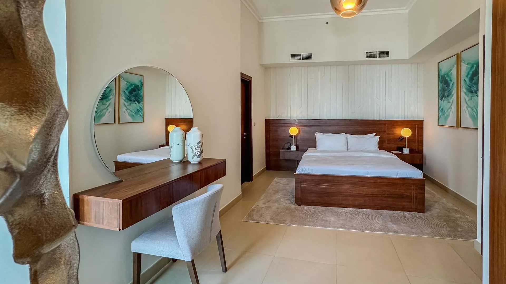 Dubai Mall Direct Access Apartment - Burj Vista United Arab Emirates
