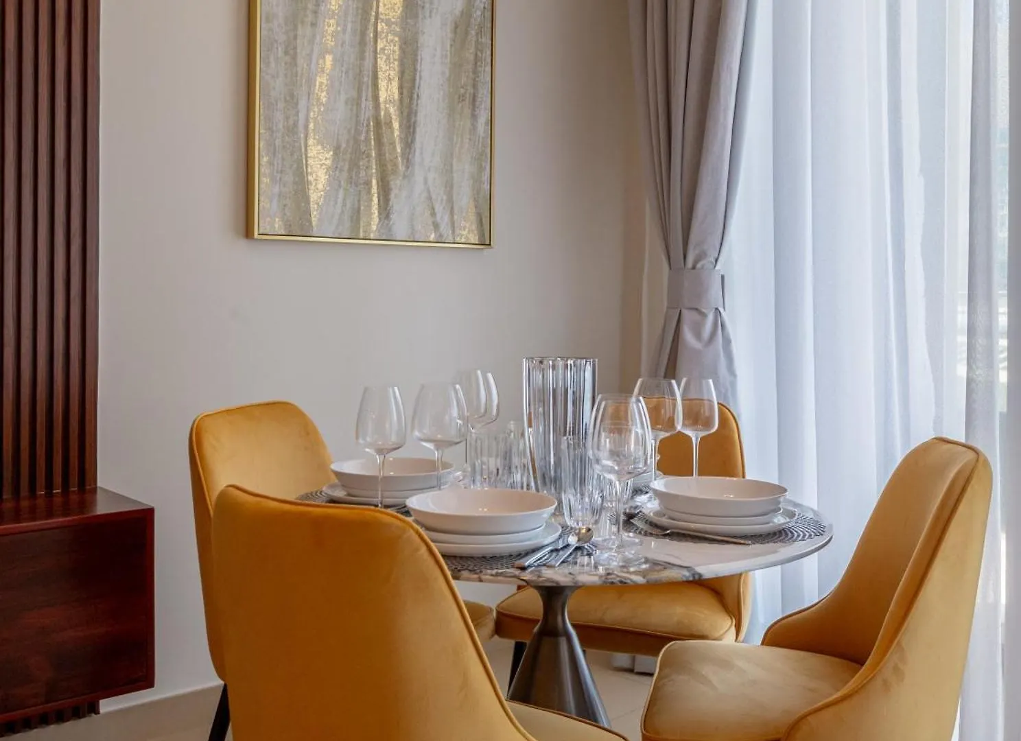 Dubai Mall Direct Access Apartment - Burj Vista 0*,  United Arab Emirates