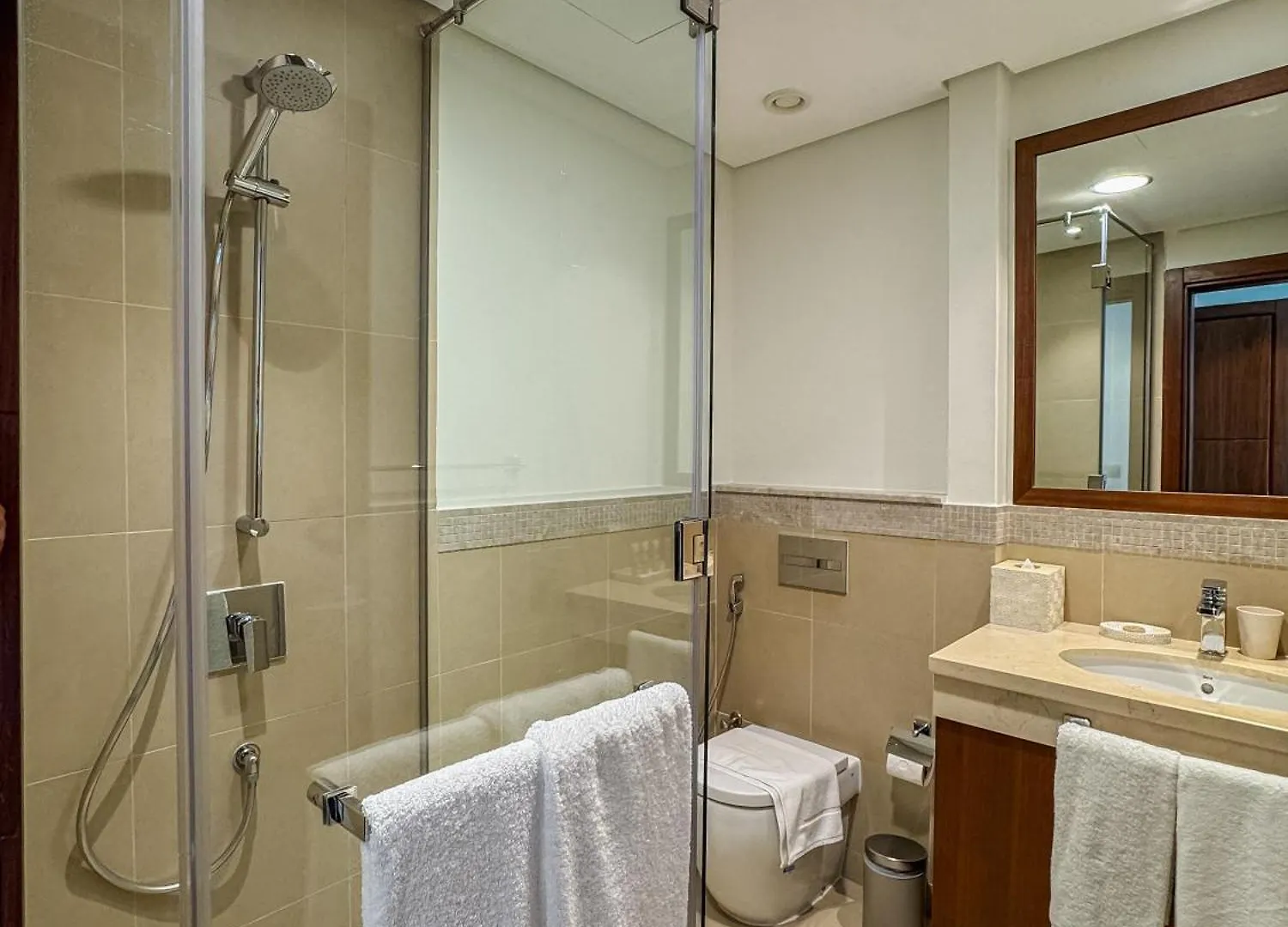 Dubai Mall Direct Access Apartment - Burj Vista